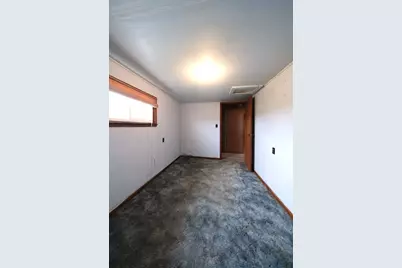 300 E 4th Street, East Brady, PA 16028 - Photo 13