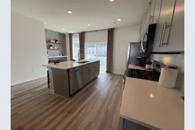 401 N Harmon Court, Pittsburgh, PA 15090 - Photo 3