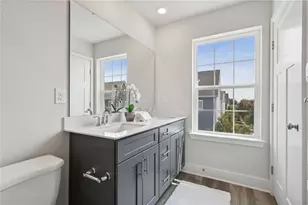 401 N Harmon Ct, Pittsburgh, PA 15090 - Photo 9