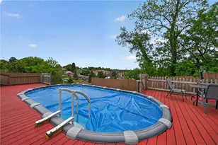 631 Blossom Dr, Pittsburgh, PA 15236 - Photo 21