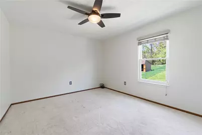 117 Dinwiddie Drive, Pittsburgh, PA 15068 - Photo 21