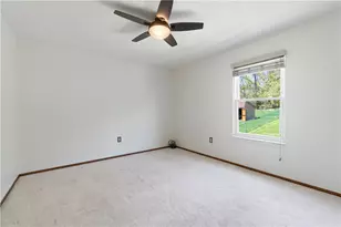 117 Dinwiddie Dr, Pittsburgh, PA 15068 - Photo 21