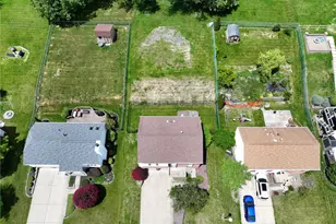 117 Dinwiddie Dr, Pittsburgh, PA 15068 - Photo 33