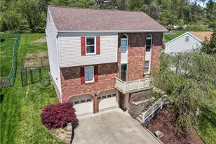 117 Dinwiddie Dr, Pittsburgh, PA 15068 - Photo 1