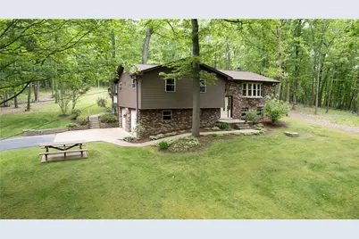 39 Leibolt Ct, Economy, PA 15042 - Photo 1