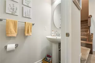 225 Chesna, Pittsburgh, PA 15234 - Photo 17