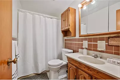 5393 Overland Trl, Pittsburgh, PA 15236 - Photo 9