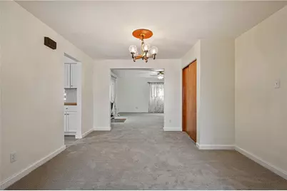 5393 Overland Trl, Pittsburgh, PA 15236 - Photo 7
