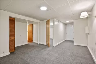 5393 Overland Trail, Pittsburgh, PA 15236 - Photo 21