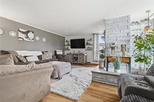 117 Liberty Ave, Washington Township, PA 15012 - Photo 7