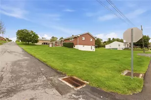 711 Hopwood St, Greater Johnstown School District, PA 15902 - Photo 3
