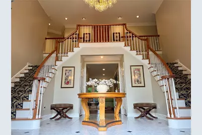 2195 Chardonnay Cir, Hampton, PA 15044 - Photo 5