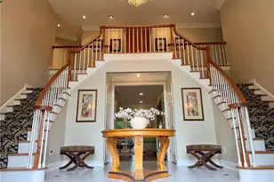 2195 Chardonnay Cir, Hampton, PA 15044 - Photo 3