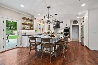 2195 Chardonnay Cir, Hampton, PA 15044 - Photo 5