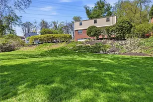 2539 Lindenwood Dr, Pittsburgh, PA 15241 - Photo 37