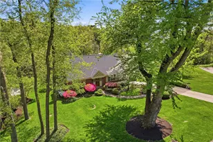 2539 Lindenwood Dr, Pittsburgh, PA 15241 - Photo 41