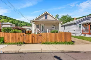 115 Eckert St, Leet Township, PA 15003 - Photo 1