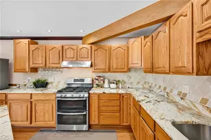 115 Eckert St, Leet Township, PA 15003 - Photo 7