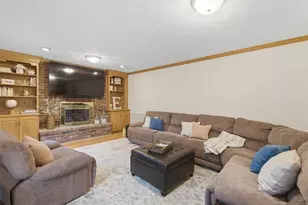 1598 Pinetree Dr, Pittsburgh, PA 15241 - Photo 21