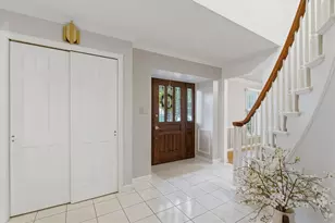 1598 Pinetree Dr, Pittsburgh, PA 15241 - Photo 9
