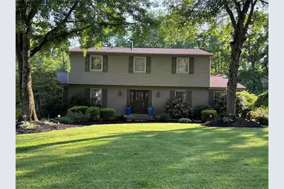 1598 Pinetree Drive, Pittsburgh, PA 15241 - Photo 3