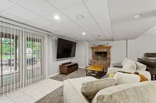 1598 Pinetree Dr, Pittsburgh, PA 15241 - Photo 37