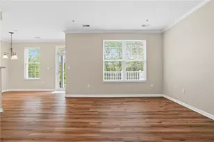 308 Sonie Dr, Ohio Township, PA 15143 - Photo 13