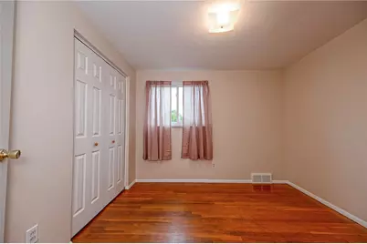553 Invicta Dr, Pittsburgh, PA 15235 - Photo 13