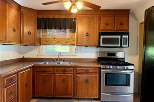 1256 Beech St, South Strabane, PA 15301 - Photo 5