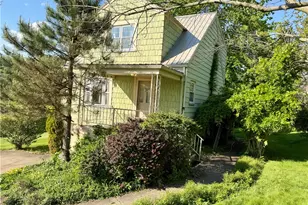 1256 Beech St, South Strabane, PA 15301 - Photo 1