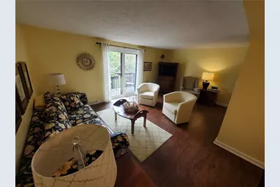 23 Hiland Valley Dr, Ross Twp, PA 15229 - Photo 9