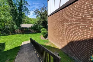 23 Hiland Valley Dr, Ross Twp, PA 15229 - Photo 37