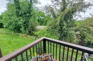 23 Hiland Valley Dr, Ross Twp, PA 15229 - Photo 13