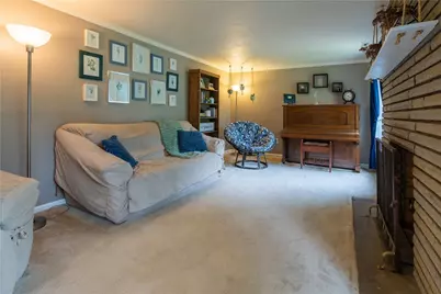 1636 Georgetown Pl, Pittsburgh, PA 15235 - Photo 5