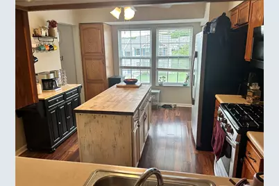 1212 Canterbury Dr, North Fayette, PA 15126 - Photo 3