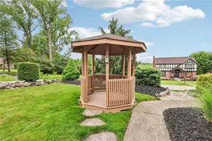 801 Sean Ct, Jefferson Hills, PA 15025 - Photo 5