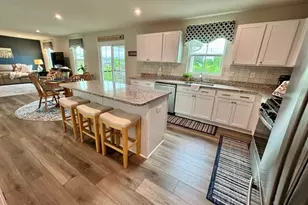 317 Arden Dr, Lancaster Township, PA 16037 - Photo 9