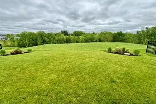 317 Arden Dr, Lancaster Township, PA 16037 - Photo 19