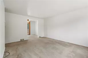 250 Burch Dr, Moon/Crescent Twp, PA 15108 - Photo 3