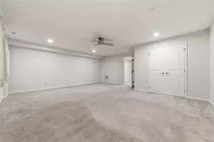 2044 Cade Dr, Center Township, PA 15061 - Photo 19