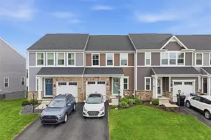 2044 Cade Dr, Center Township, PA 15061 - Photo 1