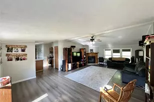 522 Gardner Stop Rd, Shenango Township, PA 16101 - Photo 7