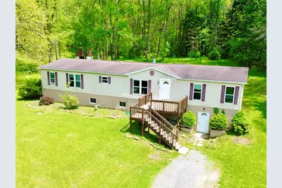 522 Gardner Stop Rd, Shenango Township, PA 16101 - Photo 1