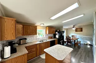 522 Gardner Stop Rd, Shenango Township, PA 16101 - Photo 13