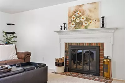 174 Crescent Garden Dr, Pittsburgh, PA 15235 - Photo 9