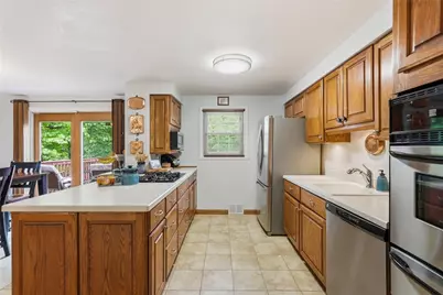 174 Crescent Garden Dr, Pittsburgh, PA 15235 - Photo 13