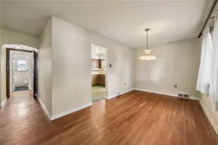 579 Oxford Blvd, Pittsburgh, PA 15243 - Photo 11