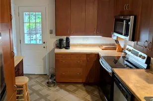 202 Park Pl, Ross Twp, PA 15237 - Photo 9