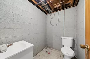 101 Hibiscus Dr, Wilkins Township, PA 15145 - Photo 29