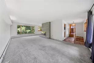 101 Hibiscus Dr, Wilkins Township, PA 15145 - Photo 5